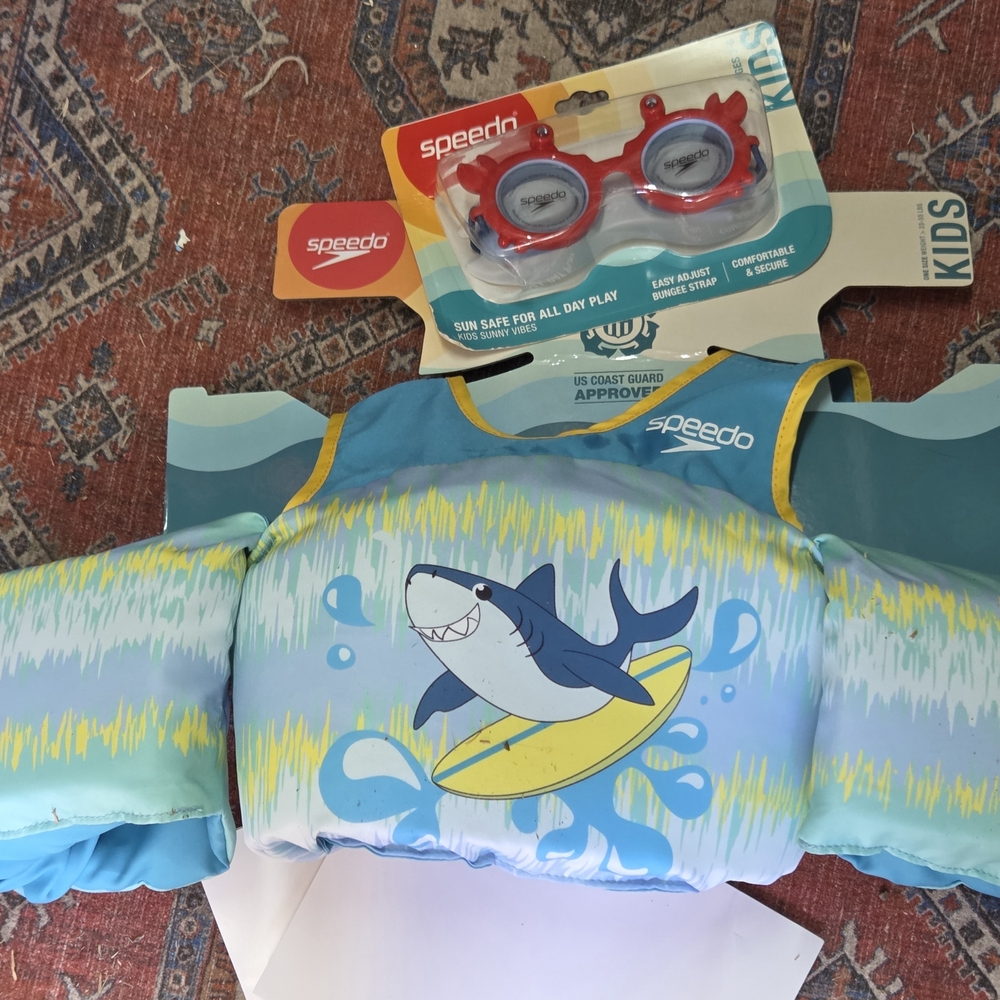 Speedo Kids Swim Vest with Shark Design - Blue